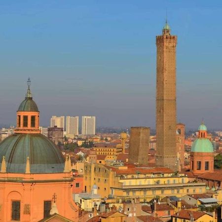 Suite La Montagnola Park 200M Stazione Centrale Bologna Exteriör bild