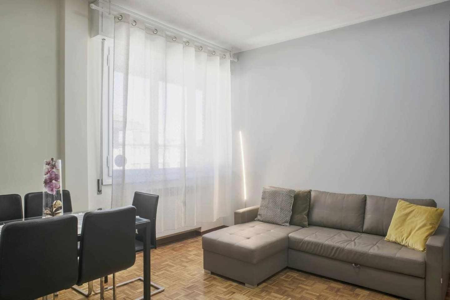 Suite La Montagnola Park 200M Stazione Centrale Bologna Exteriör bild