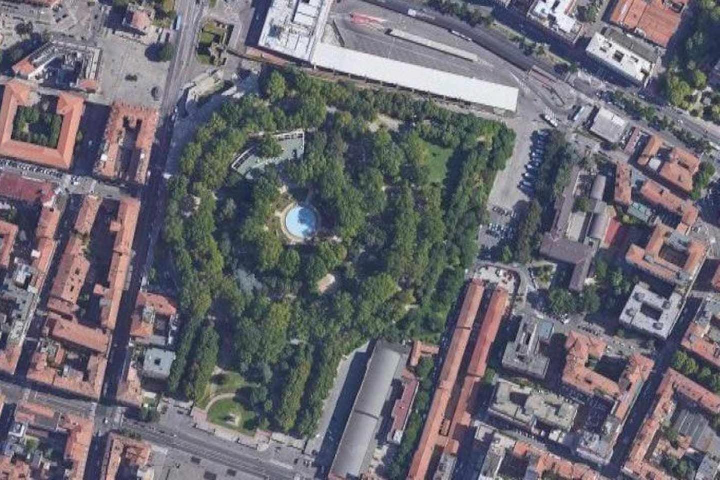 Suite La Montagnola Park 200M Stazione Centrale Bologna Exteriör bild